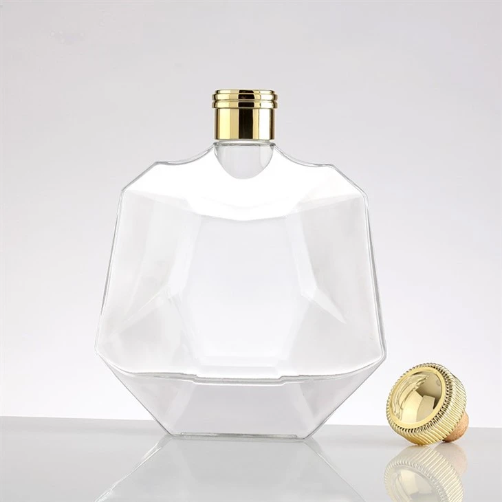 Polygonal Design XO Bottle 750ml